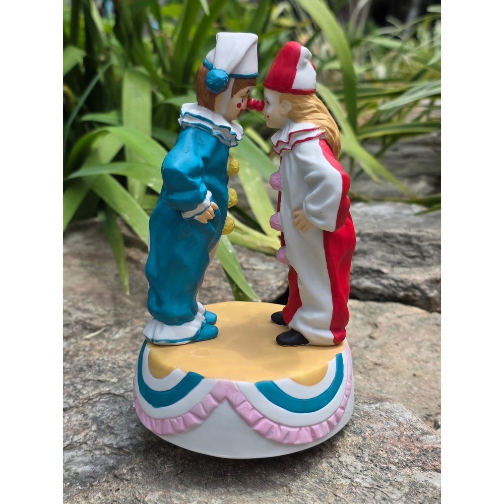 Vintage 1988 Aldon Accessories Porcelain Clown Music Box Rotating‎ Figurine